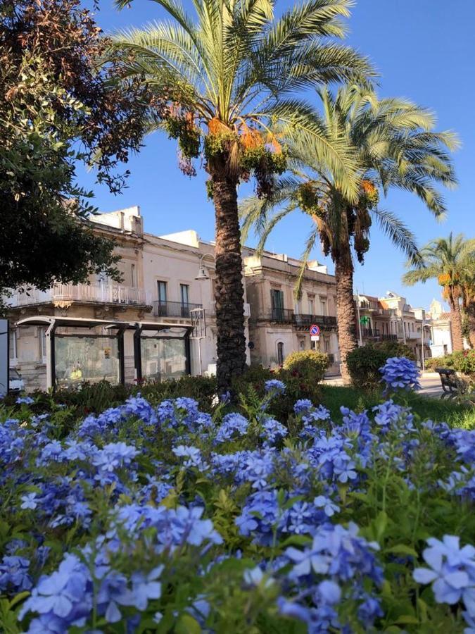 אבולה "Suliscenti" Dimora Siciliana B&B מראה חיצוני תמונה