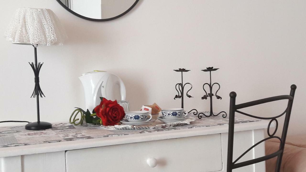 אבולה "Suliscenti" Dimora Siciliana B&B מראה חיצוני תמונה