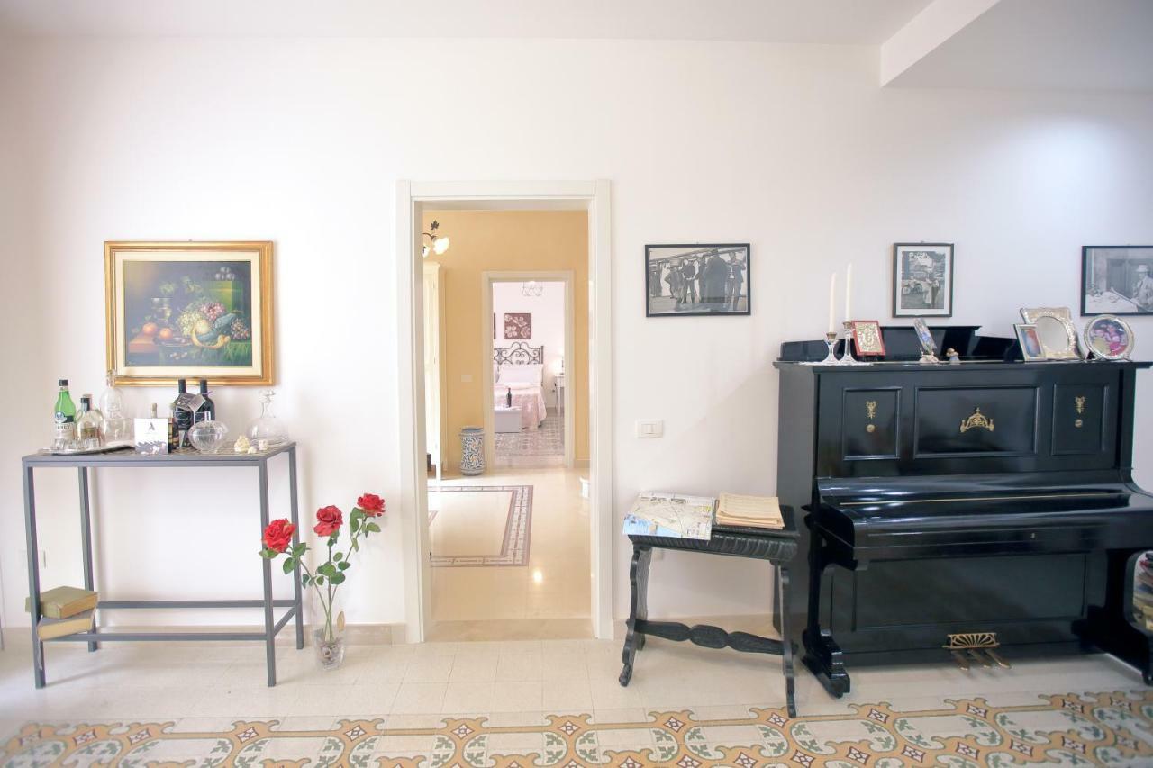 אבולה "Suliscenti" Dimora Siciliana B&B מראה חיצוני תמונה