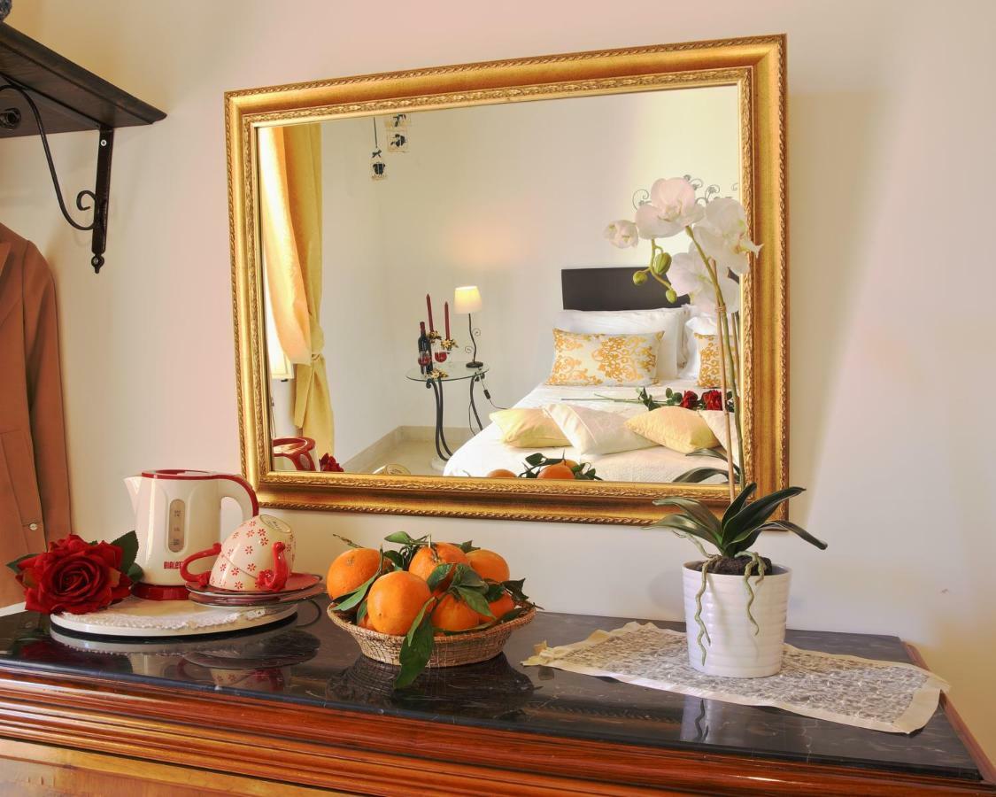 אבולה "Suliscenti" Dimora Siciliana B&B מראה חיצוני תמונה